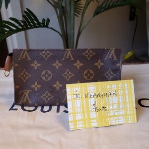 SOLD on FB Page - Bucket Pouch GM